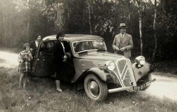 11A Berline tricolore-1-1934