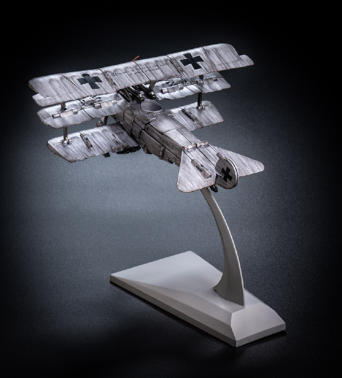 TW-FS06-WWI-Starscream-08