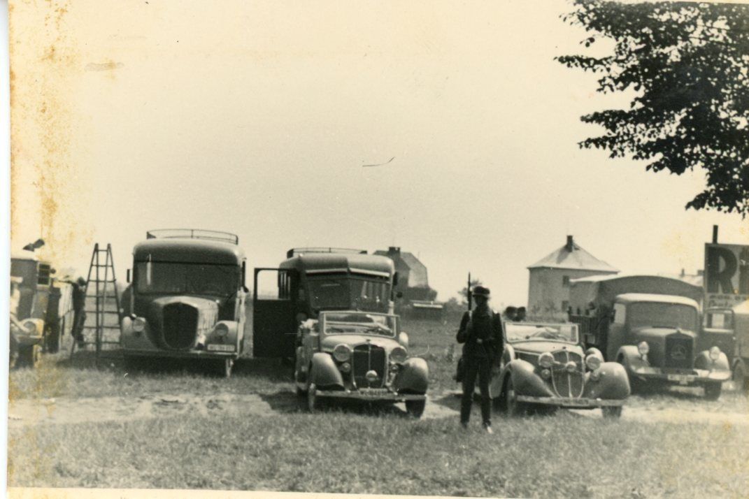 PKW Auto Kübelwagen Wagen Cabrio Mercedes Foto