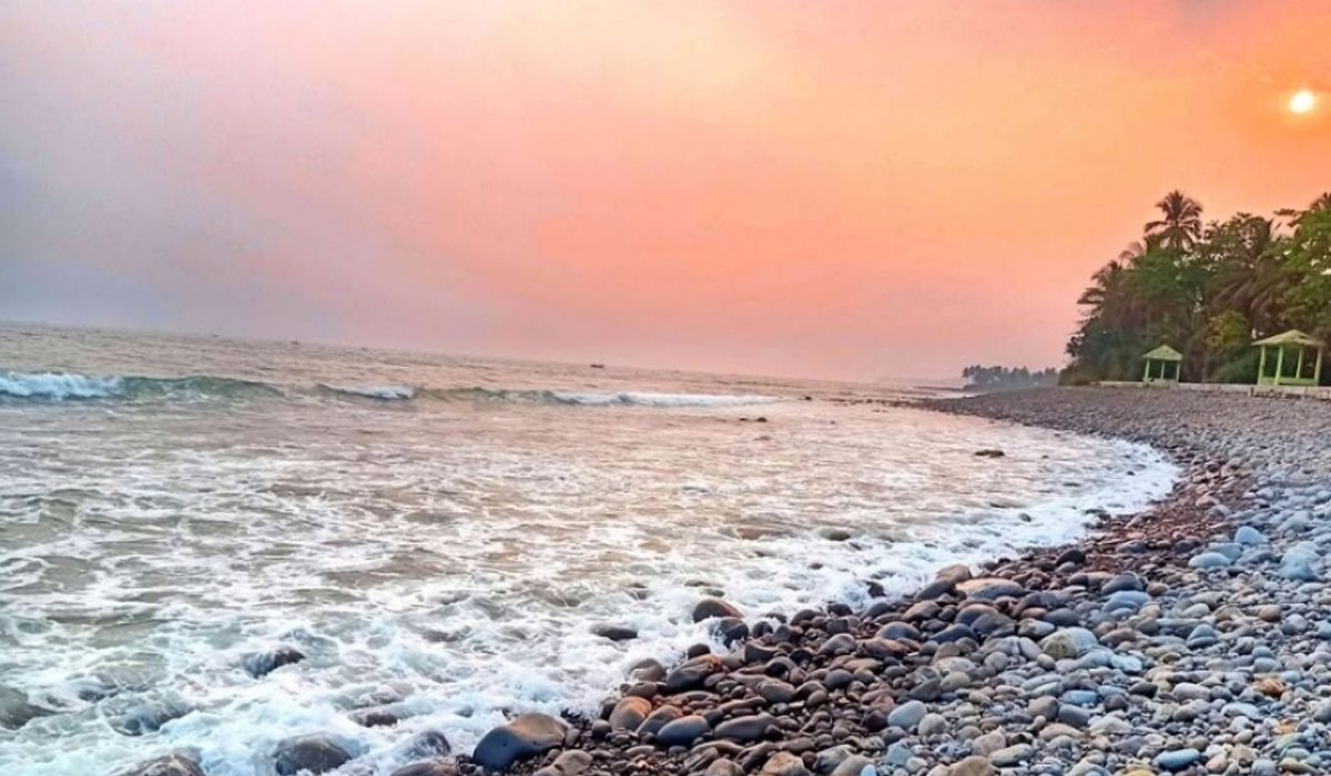 Pantai Cimaja: Salah Satu Wisata yang Sangat Populer di Indonesia