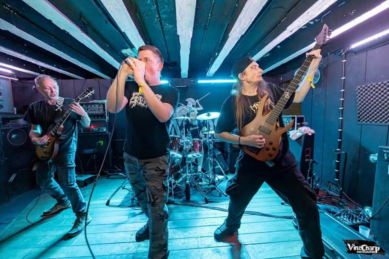 Tragos — band photo