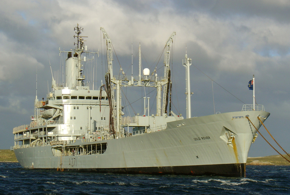 RFA Gold Rover (A.271) у Port William, 2004