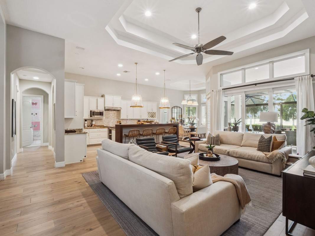 9 web or mls 12450 Kirby Smith Rd Orlando FL 32832 18241 P1616859