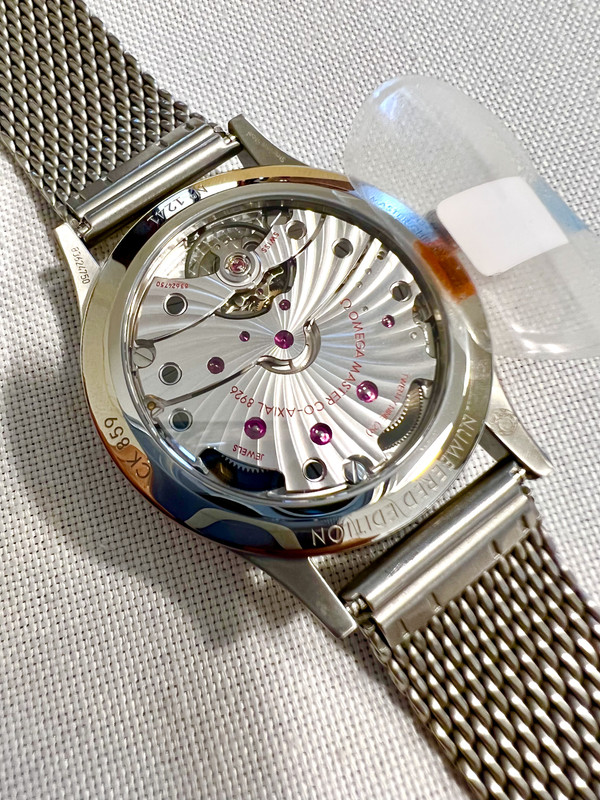 E7922A94-C6E8-4D39-8E55-6062BBD74808