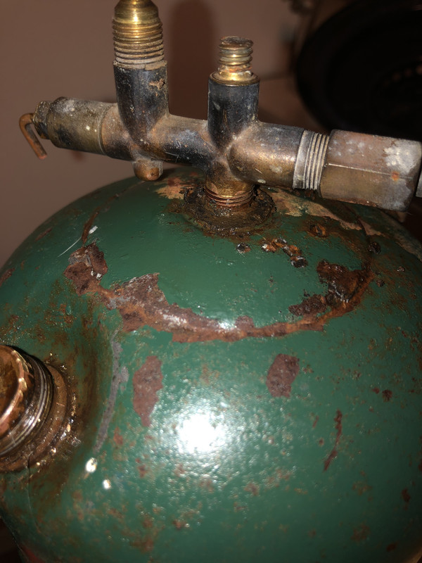 5E54C48B-5B69-4463-8715-B036DDF8041E