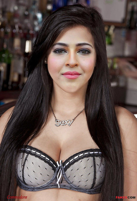 Sonarika Bhadoria_34