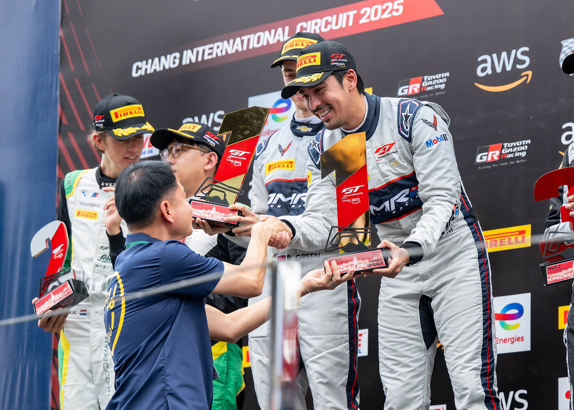 6-1 โพเดียม-ผู้ว่าบุรีรัมย์ เจ้าชาย