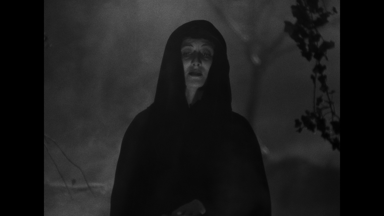 mpv-shot_Draculas.Daughter.1936.2160p.UHD.BDRemux.HDR.HEVC-Нечипорук_00_13_21_0003