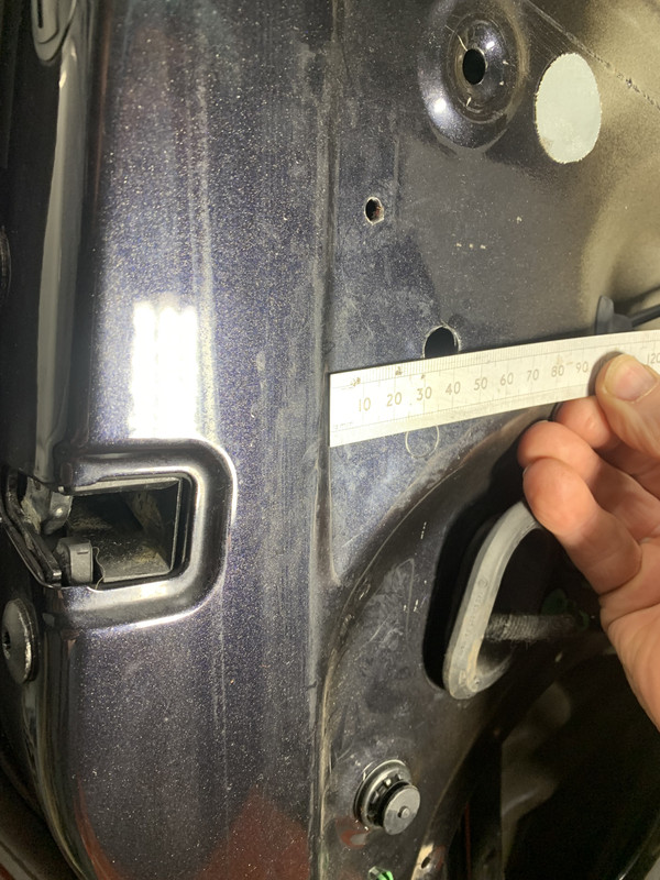 3FEE935F-4EF8-41DF-9834-0AA0F80CCB4A