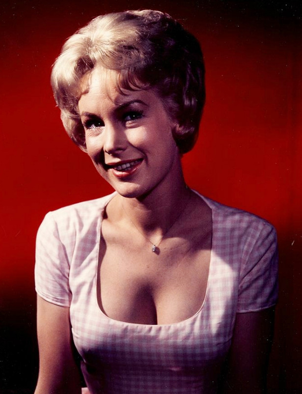 Barbara_Eden_c03