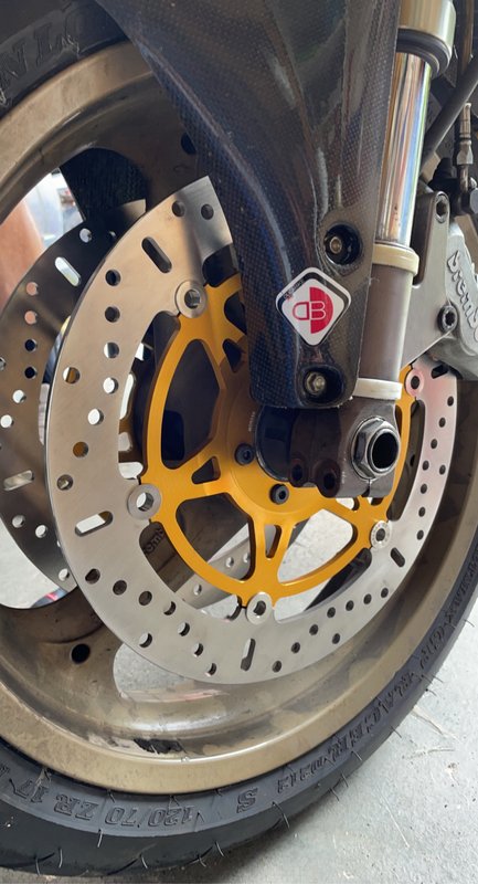 EF52D7E8-CB85-4AFD-A1CC-5E0B846510D9