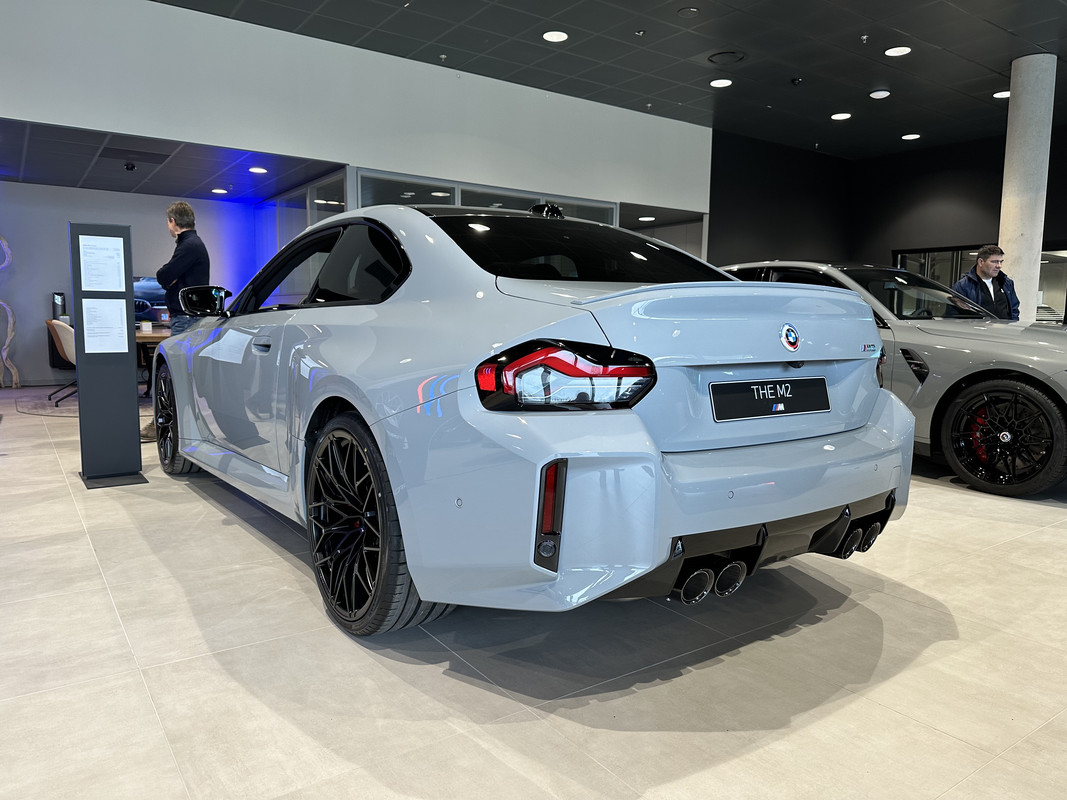 2B1B2673-388E-43AC-BE87-F00F60E58246