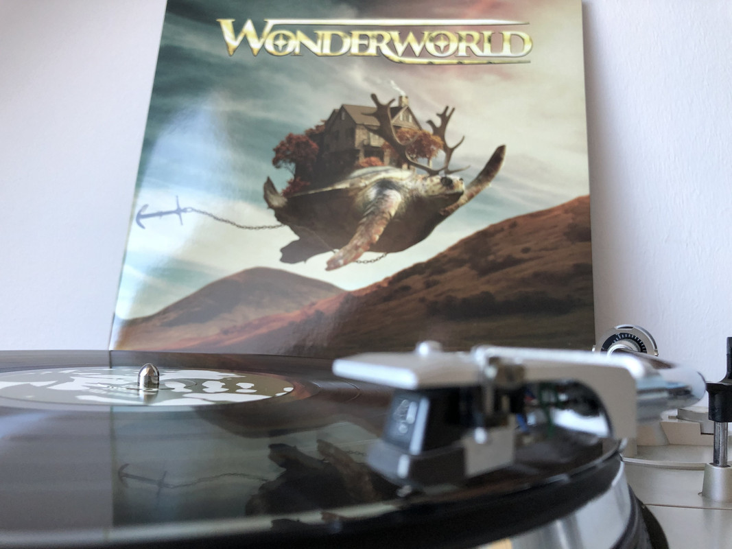 FC4BD260-17B2-4A0A-9F6F-88C196DAF03D