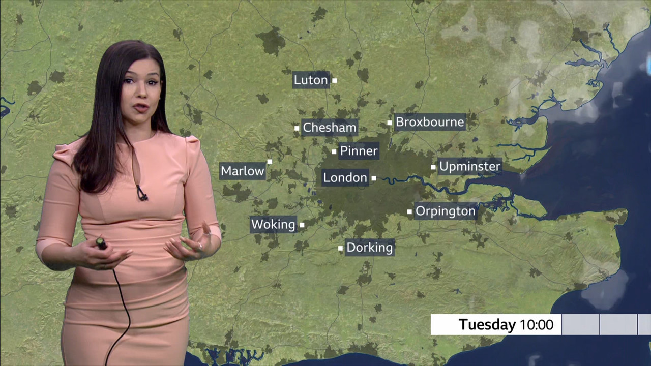 BBC London News_20230424_13301345.ts_snapshot_12.15.724