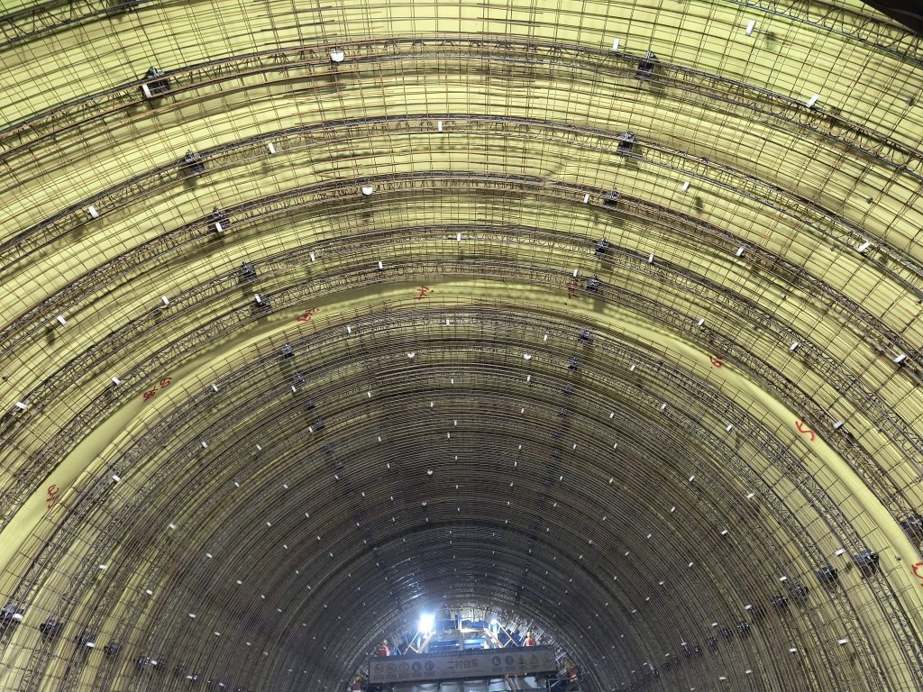 516066-tunel7-jpg-orig.jpg