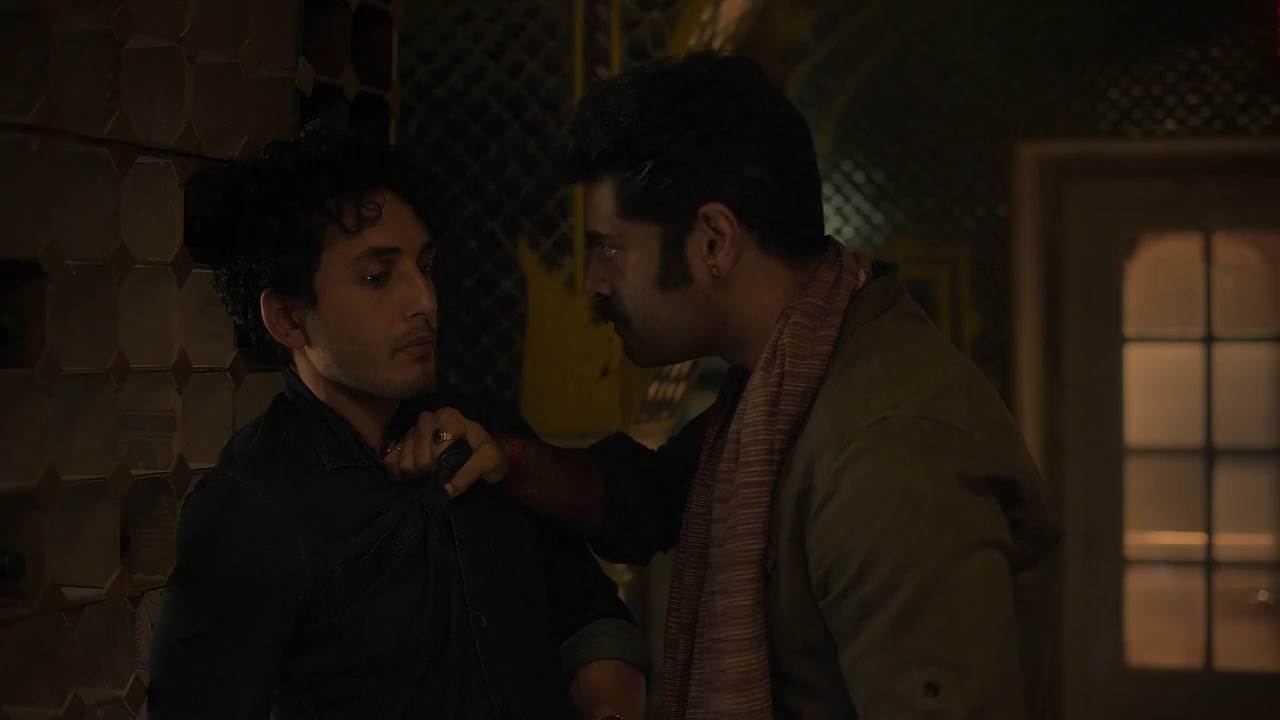 Aarya (2021) Season 2 [Hindi + Tamil + Telugu + Malayalam + Kannada] WebRip 480p, 720p ESub - Complete Screenshot