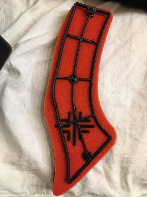 D695EFA9-C568-430C-98E4-341EE3479321