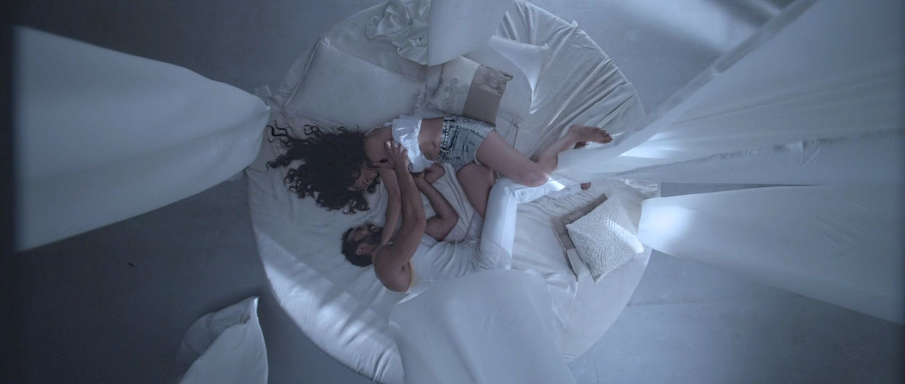 VideoCapture_20200427-183511