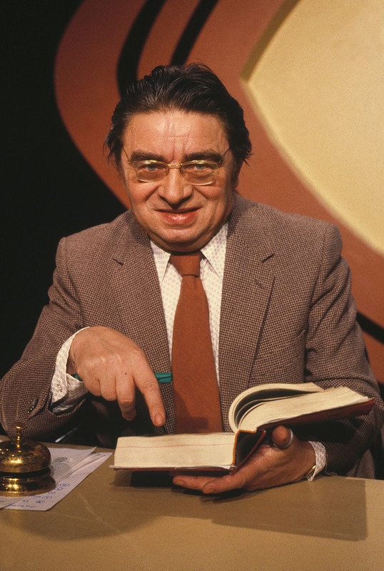 D24E913D-B125-43F2-8B00-8D802561556D