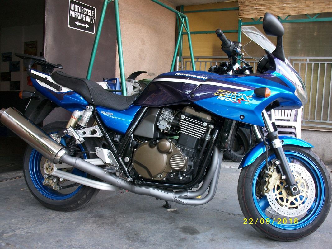 zrx1200 001