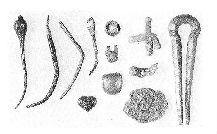 Pukuneulat Viikinkiaika 2 001