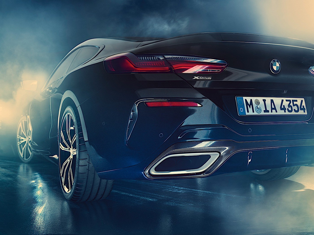 BMW M850i Individual Night Sky (6)