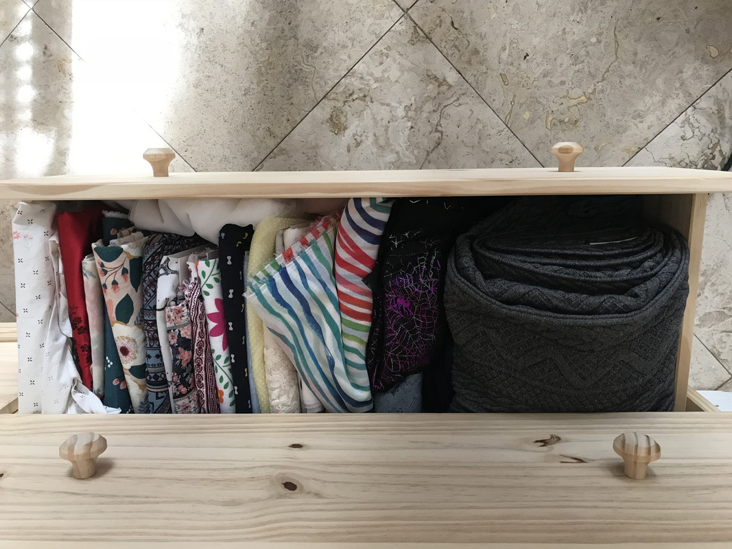 6C15D8C3-DE22-4274-AED7-27616E3091D4