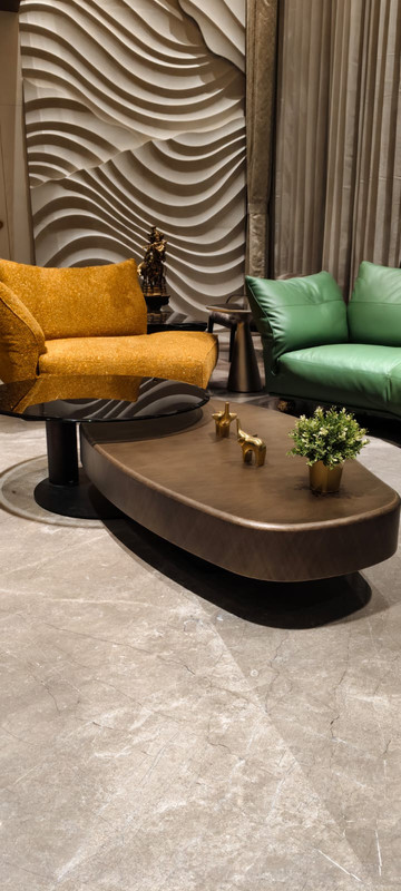 Glossy wardrobe protection film