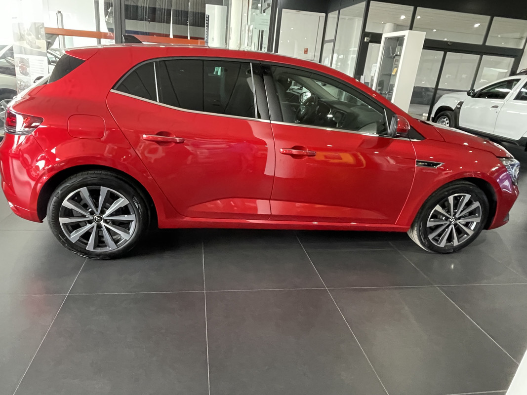 703369EB-C52C-4DBF-A275-35E4B5AB4EC5