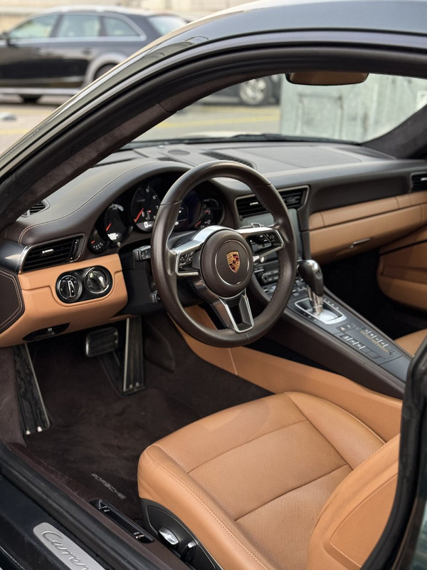 uuid=6821DFAB-D115-4CE0-9C42-85063DCBDF57&library=1&type=1&mode=2&loc=true&cap=true