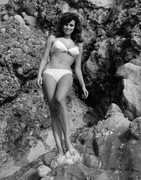 raquel-welch-e88