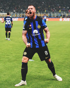 GGz8ru1-Xc-AAx-D9-L.jpg