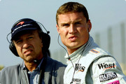 TEMPORADA - Temporada 2001 de Fórmula 1 - Pagina 2 F1-spanish-gp-2001-joe-ramirez-and-david-coulthard