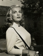 Lizabeth-Scott-b39
