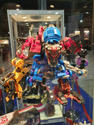 Studio-Series-Devastator-At-Cutch-Comic-Con-08