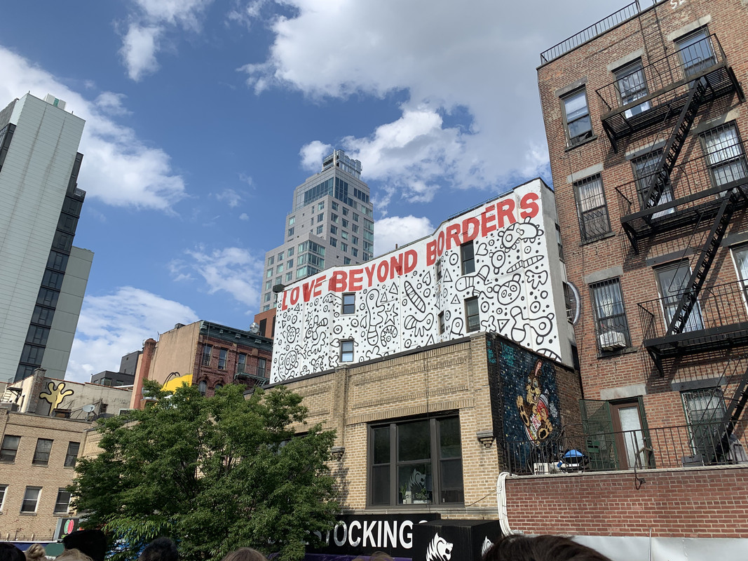 916B9A3E-366C-4B13-9064-E12D45EF5DA4