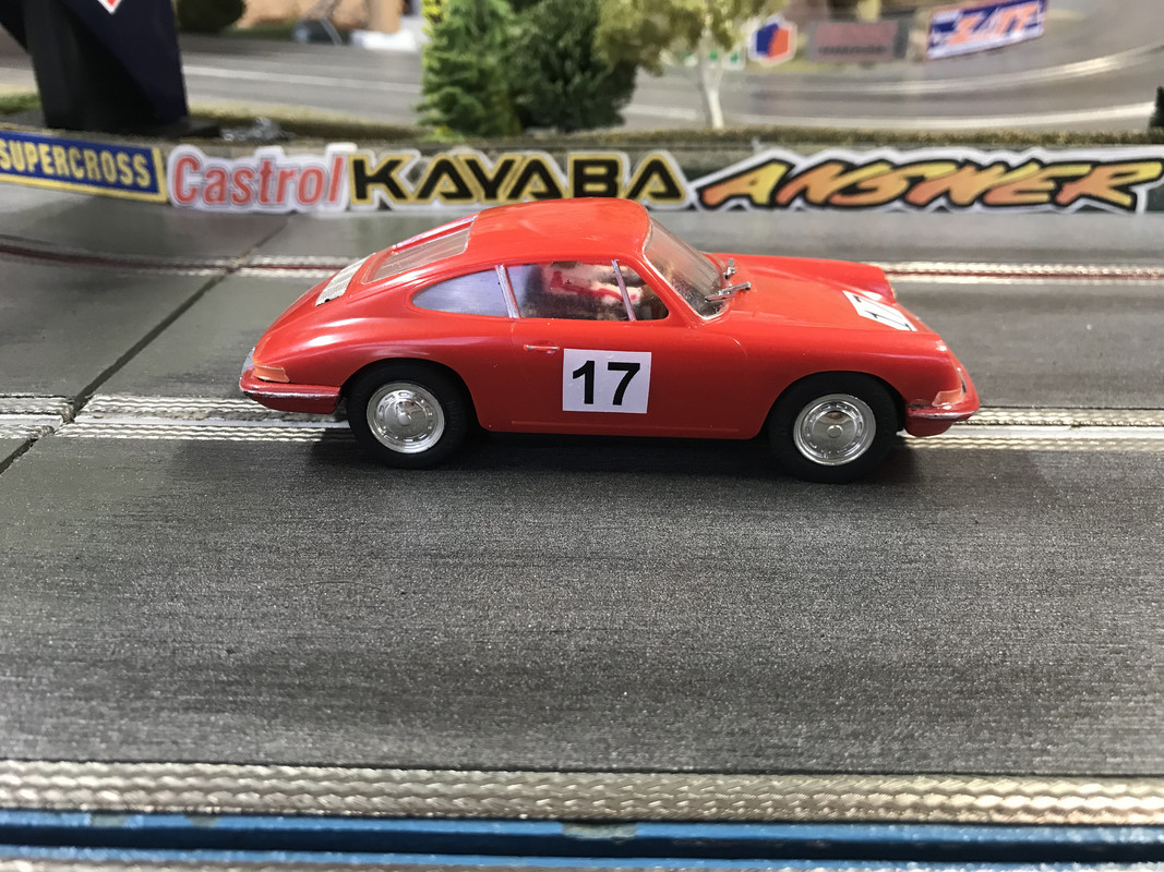 80B0B50C-2E91-4CD3-A019-7F97AF2DC032