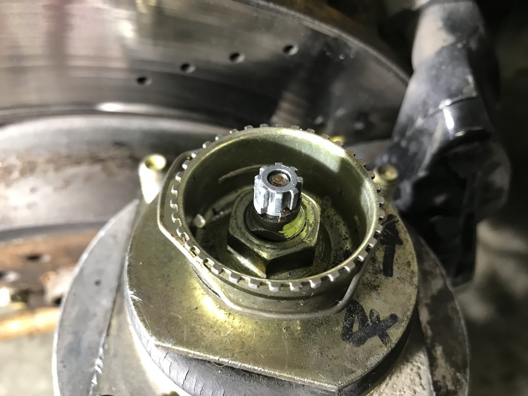 214B493B-A4BB-4068-8D3D-04F1ED3B56E1