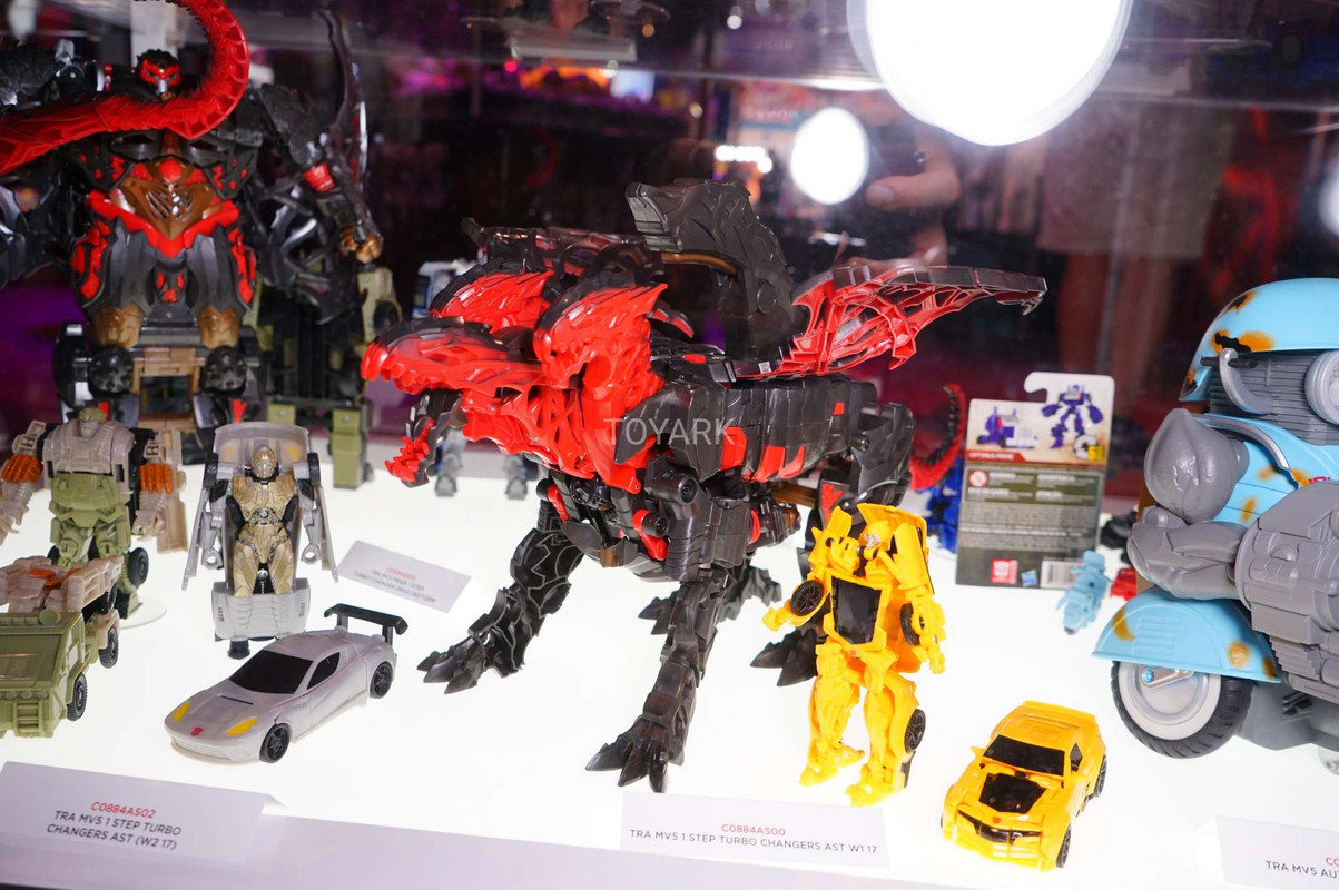 SDCC-2017-Hasbro-Transformers-112
