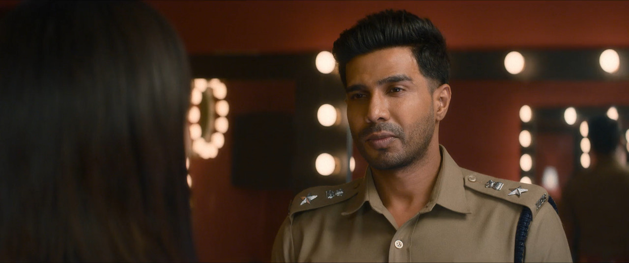 Aaryan 2025 WebRip [Hindi + Tamil + Telugu + Malayalam + Kannada] 480p 720p 1080p ESub Screenshot