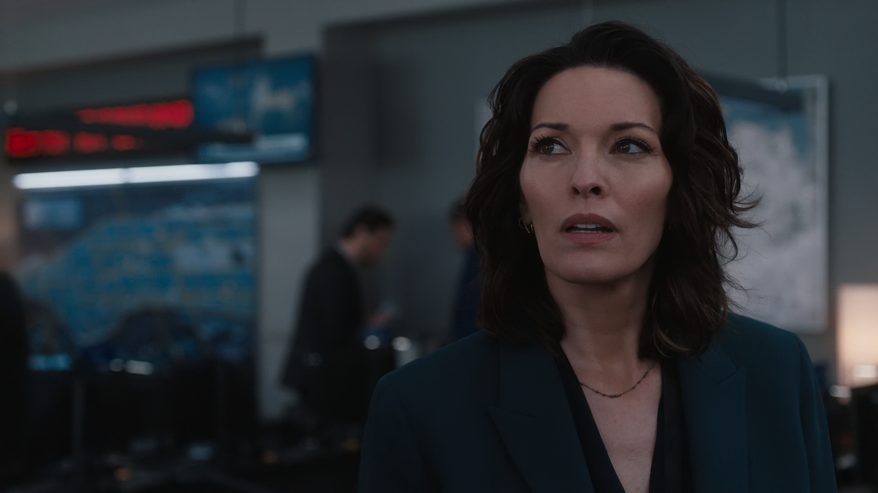 FBI.S06E12.Consequences.1080p.10bit.AMZN.WEB-DL.DDP5.1.HEVC-Vyndros.mkv_snapshot_11.16_[2024.05.22_1