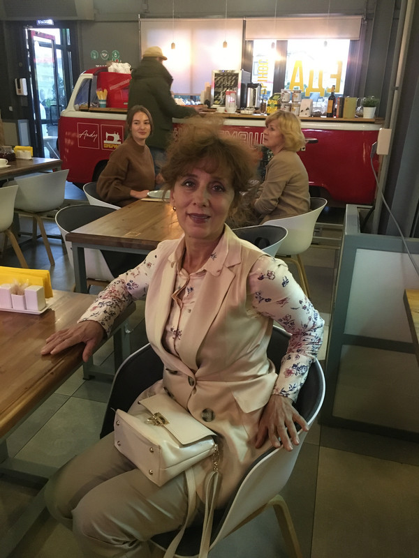 9DF3771F-785E-4748-A9F0-C110E706C388