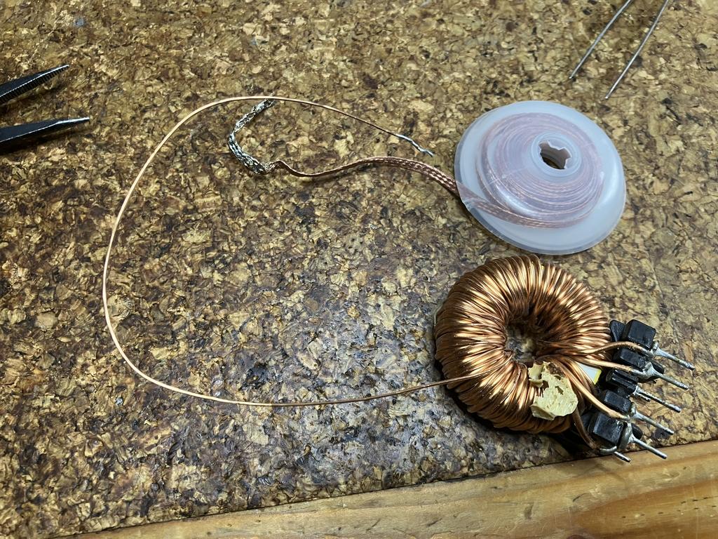 [Bild: Opferspule-fuer-Zuleitung.jpg]