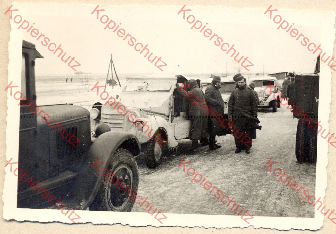 Orig.Foto Beute Panzerwagen Ford Panzer Kübelwag