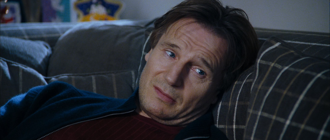 Love Actually 2003 (1080p x265 10bit Tigole).mkv_snapshot_01.00.