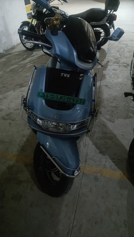 tvs IQube photo 3
