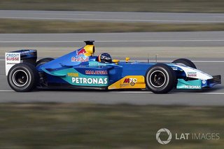 f1-sauber-petronas-c22-launch-zurich-swi
