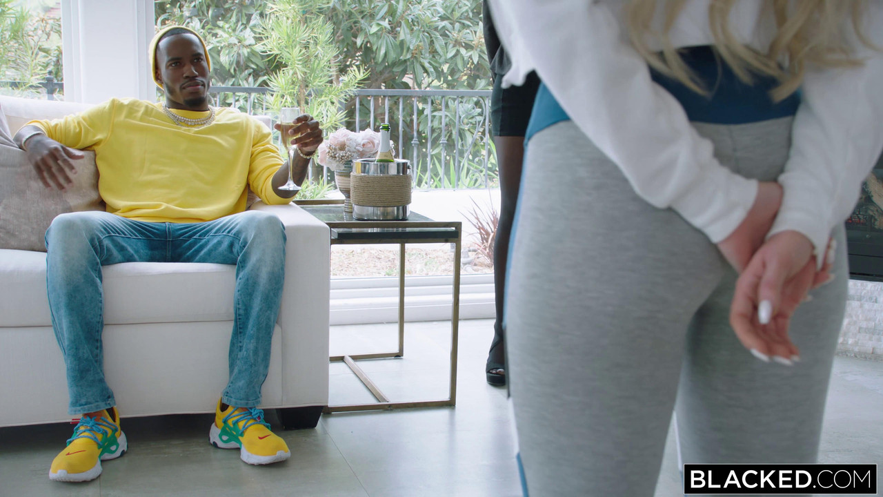 vlcsnap-2023-07-14-06h24m35s081