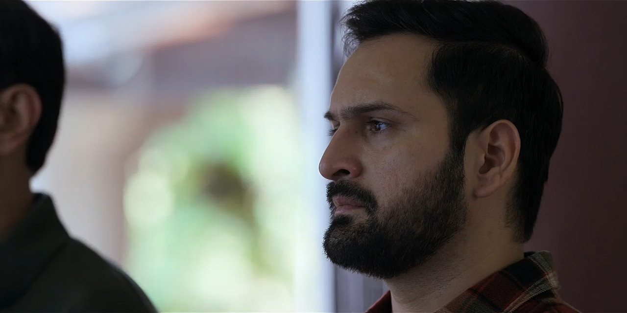 Mrs. Deshpande (2025) Season 1 [Hindi + Tamil + Telugu + Malayalam + Kannada] WebRip 480p 720p ESub - Complete Screenshot