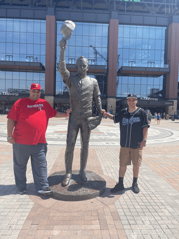 Lloyd Gray and Tyler Gray – Founders of Big Guys Home Services